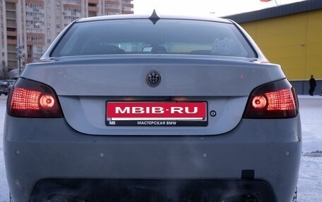 BMW 5 серия, 2006 год, 1 350 000 рублей, 13 фотография