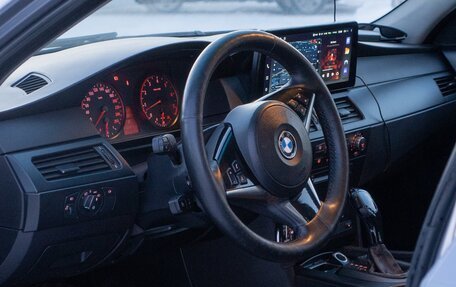 BMW 5 серия, 2006 год, 1 350 000 рублей, 17 фотография