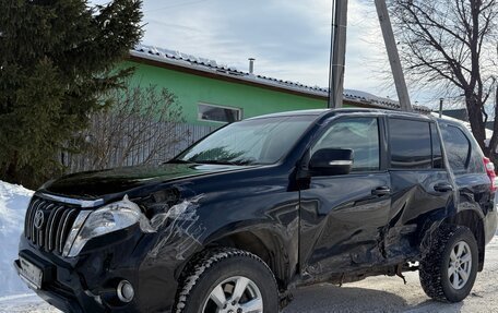 Toyota Land Cruiser Prado 150 рестайлинг 2, 2014 год, 2 700 000 рублей, 3 фотография