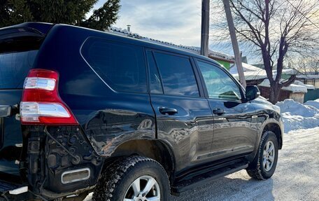 Toyota Land Cruiser Prado 150 рестайлинг 2, 2014 год, 2 700 000 рублей, 5 фотография