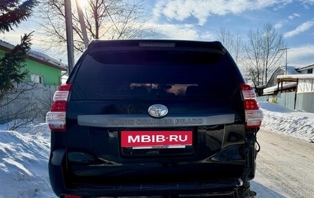 Toyota Land Cruiser Prado 150 рестайлинг 2, 2014 год, 2 700 000 рублей, 8 фотография