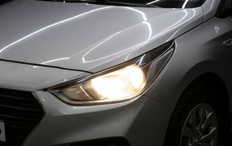 Hyundai Solaris II рестайлинг, 2018 год, 1 398 000 рублей, 20 фотография