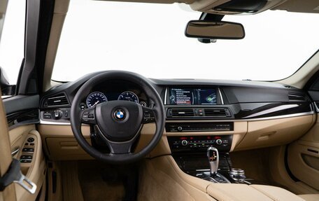 BMW 5 серия, 2014 год, 2 489 050 рублей, 6 фотография