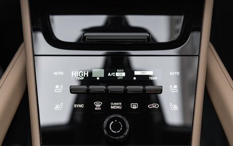 Porsche Cayenne III, 2025 год, 16 900 000 рублей, 28 фотография