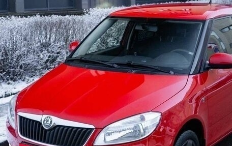 Skoda Fabia II, 2011 год, 669 999 рублей, 2 фотография
