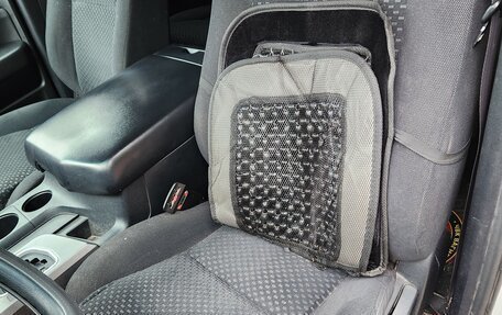 Toyota Tundra II, 2012 год, 3 000 000 рублей, 14 фотография