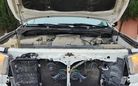 Toyota Tundra II, 2012 год, 3 000 000 рублей, 22 фотография