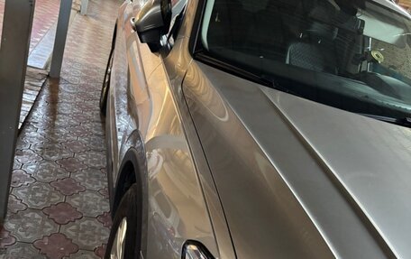 Volkswagen Tiguan II, 2020 год, 2 300 000 рублей, 2 фотография