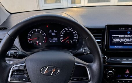 Hyundai Solaris II рестайлинг, 2020 год, 1 650 000 рублей, 13 фотография