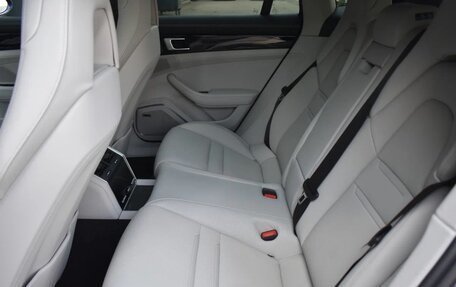 Porsche Panamera II рестайлинг, 2021 год, 12 000 000 рублей, 7 фотография