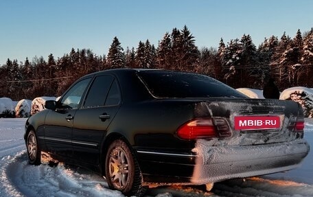 Mercedes-Benz E-Класс, 2001 год, 445 000 рублей, 10 фотография