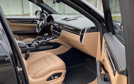 Porsche Cayenne III, 2018 год, 6 550 000 рублей, 12 фотография