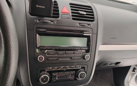 Volkswagen Jetta VI, 2009 год, 670 000 рублей, 29 фотография