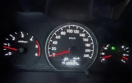 Hyundai H-1 II рестайлинг, 2016 год, 2 300 000 рублей, 5 фотография