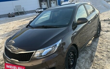 KIA Rio III рестайлинг, 2016 год, 1 230 000 рублей, 3 фотография