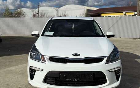 KIA Rio IV, 2019 год, 1 230 000 рублей, 4 фотография