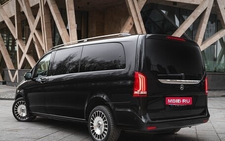 Mercedes-Benz V-Класс, 2015 год, 5 500 000 рублей, 5 фотография