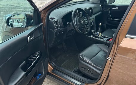 KIA Sportage IV рестайлинг, 2016 год, 2 400 000 рублей, 9 фотография