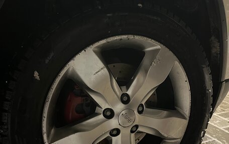 Jeep Grand Cherokee, 2012 год, 2 100 000 рублей, 22 фотография