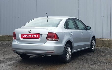 Volkswagen Polo VI (EU Market), 2016 год, 995 000 рублей, 2 фотография