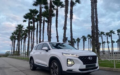 Hyundai Santa Fe IV, 2018 год, 2 590 000 рублей, 1 фотография