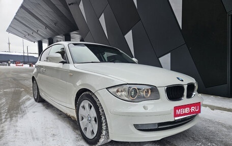 BMW 1 серия, 2011 год, 1 190 000 рублей, 1 фотография