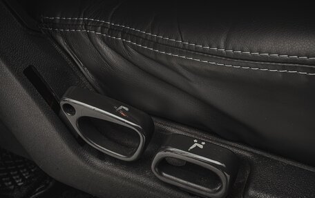 Mitsubishi Pajero III рестайлинг, 1991 год, 1 200 000 рублей, 11 фотография