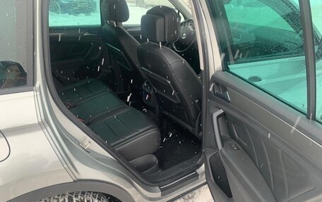 Volkswagen Tiguan II, 2020 год, 3 900 000 рублей, 8 фотография