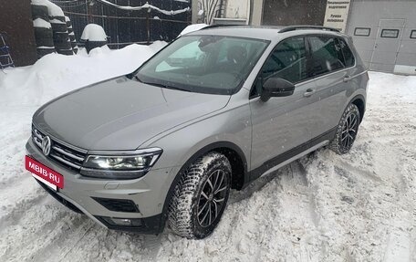 Volkswagen Tiguan II, 2020 год, 3 900 000 рублей, 4 фотография