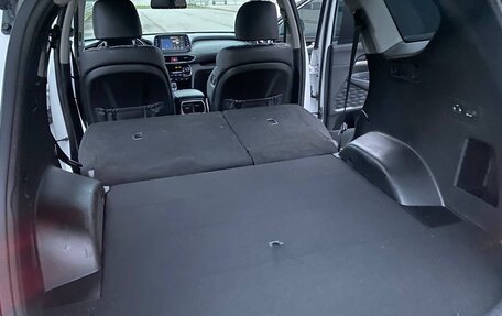 Hyundai Santa Fe IV, 2018 год, 2 590 000 рублей, 18 фотография