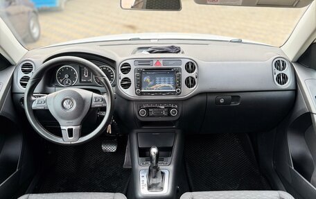 Volkswagen Tiguan I, 2011 год, 990 000 рублей, 11 фотография