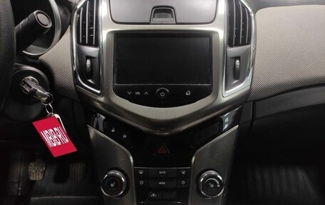 Chevrolet Cruze II, 2013 год, 580 000 рублей, 12 фотография