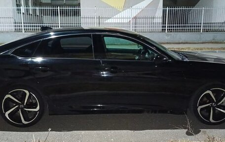 Honda Accord IX рестайлинг, 2019 год, 1 970 000 рублей, 3 фотография