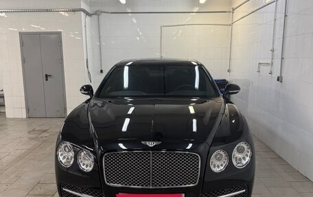 Bentley Flying Spur II, 2013 год, 7 555 000 рублей, 1 фотография