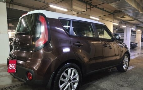 KIA Soul II рестайлинг, 2017 год, 1 780 000 рублей, 4 фотография