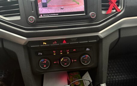 Volkswagen Amarok I рестайлинг, 2018 год, 3 550 000 рублей, 15 фотография