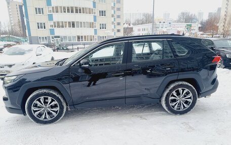 Toyota RAV4, 2023 год, 3 990 000 рублей, 9 фотография