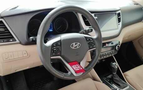 Hyundai Tucson III, 2018 год, 2 042 000 рублей, 12 фотография