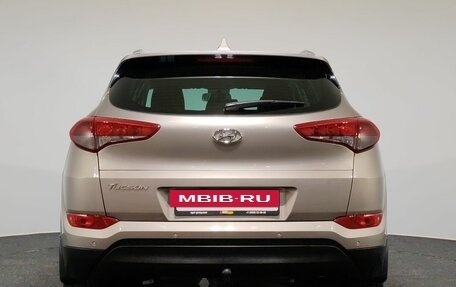 Hyundai Tucson III, 2018 год, 2 042 000 рублей, 6 фотография