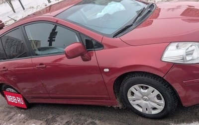 Nissan Tiida, 2011 год, 700 000 рублей, 1 фотография