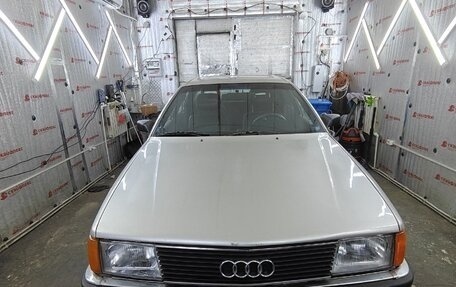 Audi 100, 1983 год, 150 000 рублей, 1 фотография