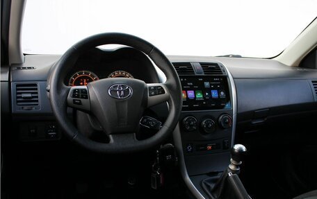 Toyota Corolla, 2011 год, 999 000 рублей, 11 фотография