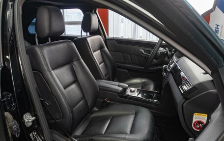 Mercedes-Benz E-Класс, 2011 год, 2 250 000 рублей, 8 фотография