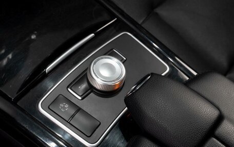 Mercedes-Benz E-Класс, 2011 год, 2 250 000 рублей, 22 фотография