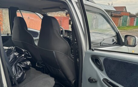 Chevrolet Niva I рестайлинг, 2004 год, 500 000 рублей, 6 фотография