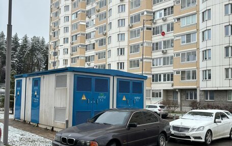 BMW 5 серия, 1998 год, 550 000 рублей, 15 фотография