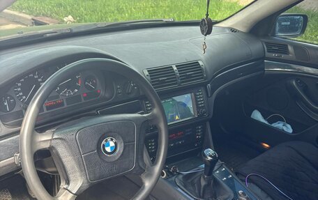 BMW 5 серия, 1998 год, 550 000 рублей, 6 фотография