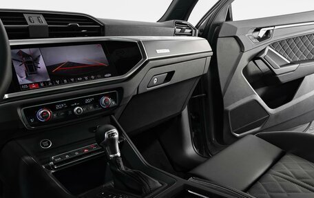 Audi Q3, 2025 год, 5 750 000 рублей, 11 фотография