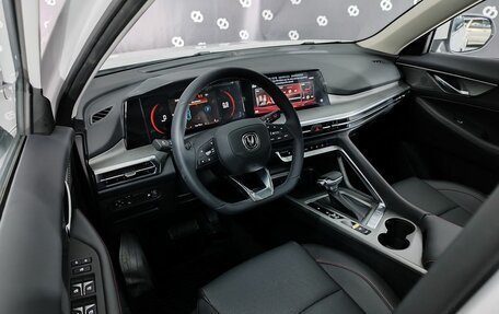 Changan CS35 Plus, 2024 год, 2 190 900 рублей, 10 фотография