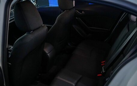 Mazda 3, 2018 год, 1 680 000 рублей, 14 фотография